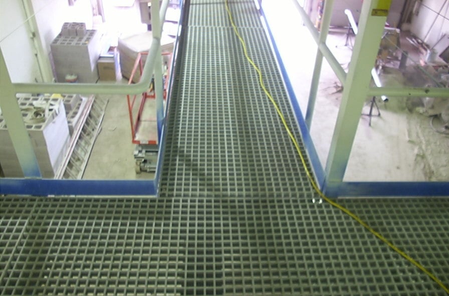 FGI molded grating in a food processing facility