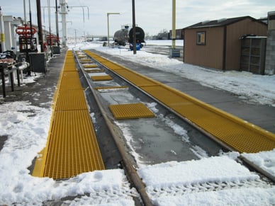 grate flooring - railway BNSF